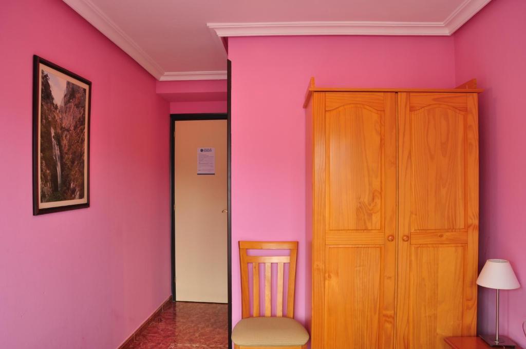 Pension Reconquista Onís Extérieur photo
